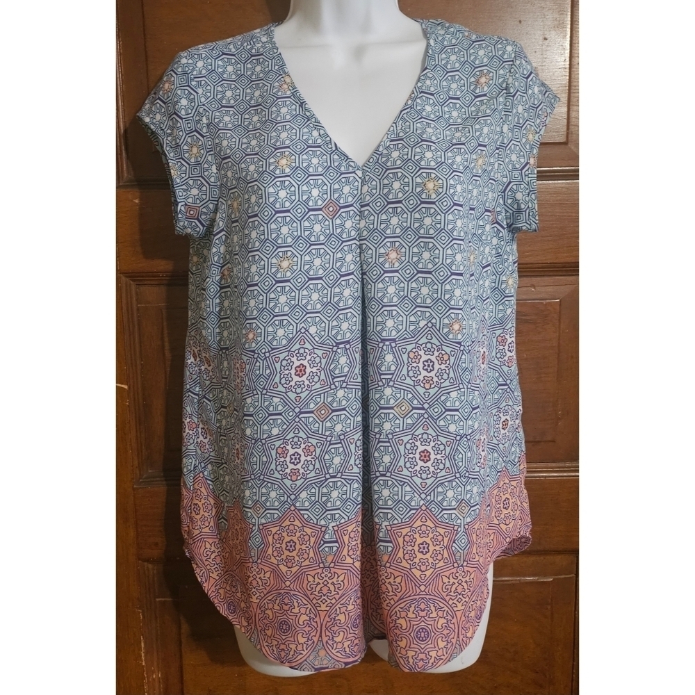 Woman's Medallion Floral Open Back Top